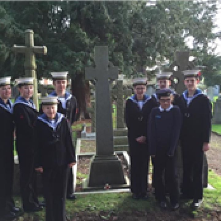 Pershore Sea Cadets Remember Sunday December 14...