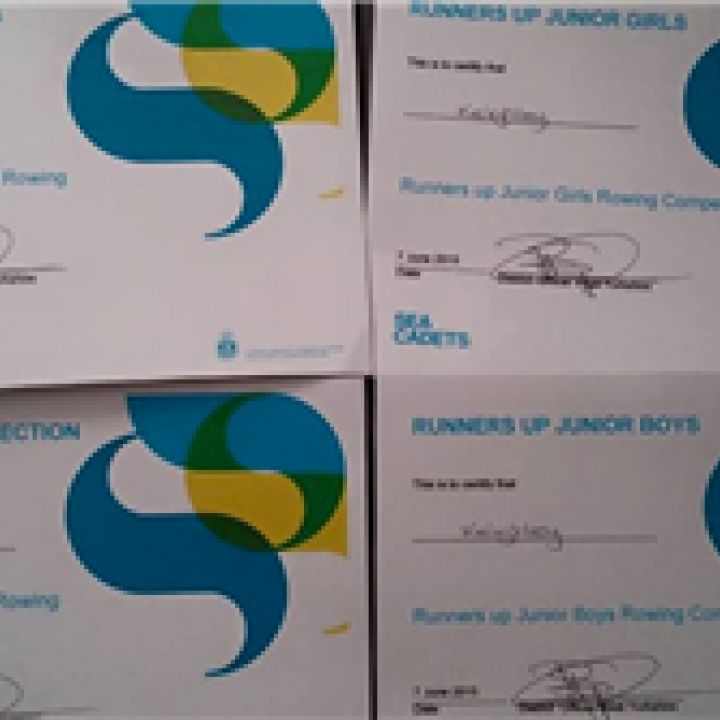Golds and Silvers all round at District Rowing...