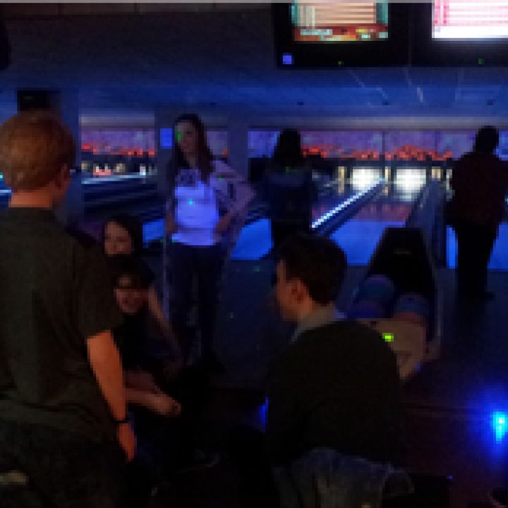 BOWLING NIGHT
