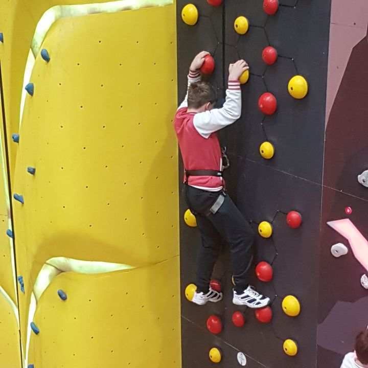 Spidermonkeys Club