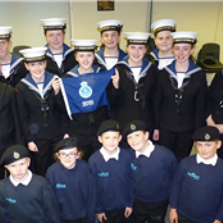 OUR FIRST EVER BURGEE!