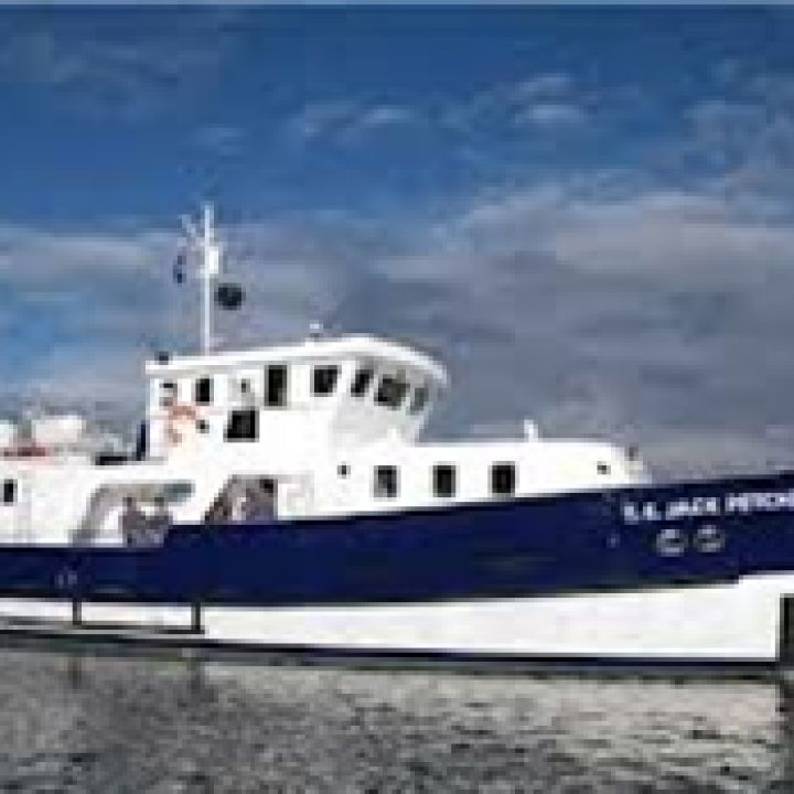 NEWCASTLE EAST CADETS GO OFFSHORE WITH T.S....