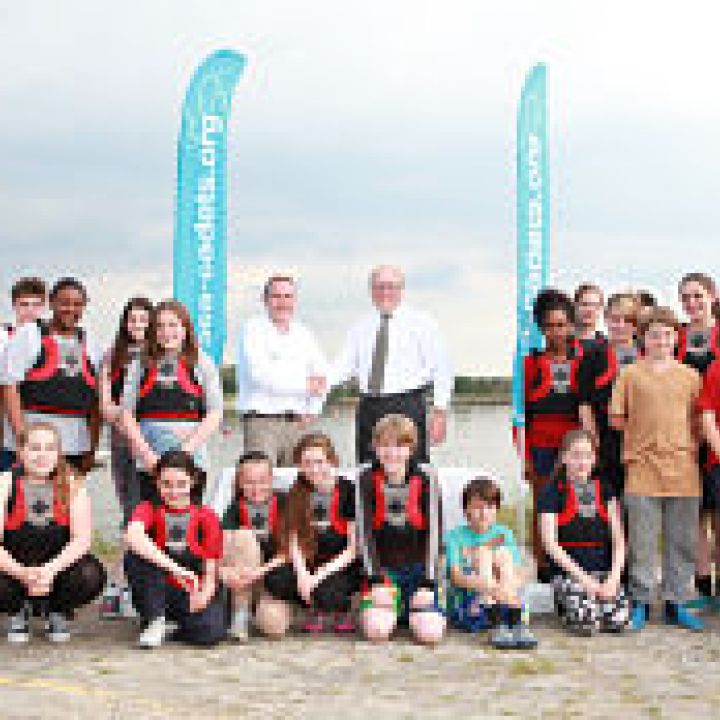 LUXURY YACHTING INDUSTRY BECKONS TO SEA CADETS