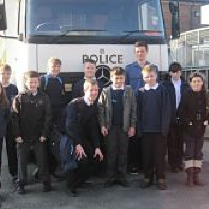 Juniors Visit Police Station- 19/02/2013