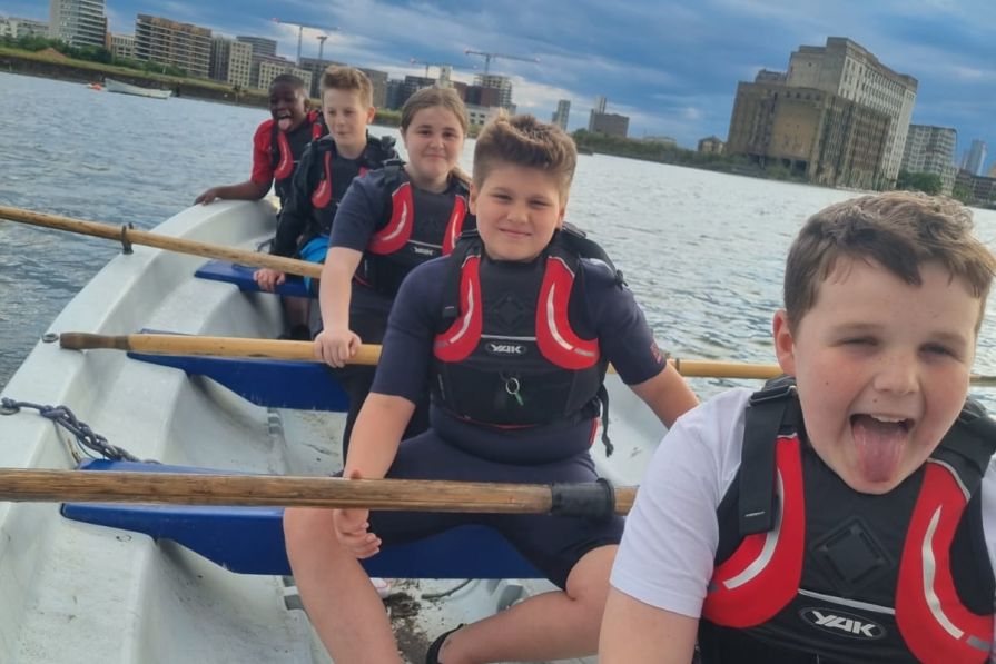 Juniors rowing